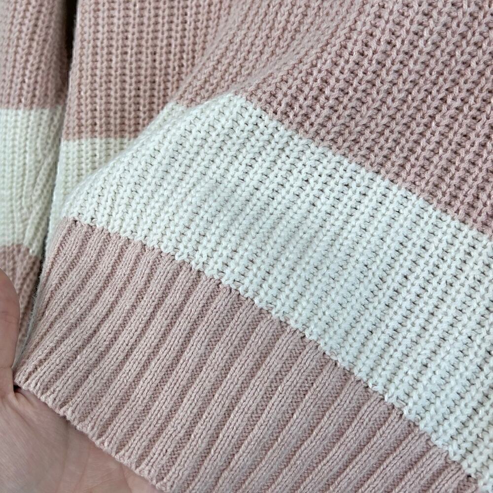 American Eagle Oversized Slouchy V Neck Pullover Striped Knit Sweater Size Small - Picture 6 of 6